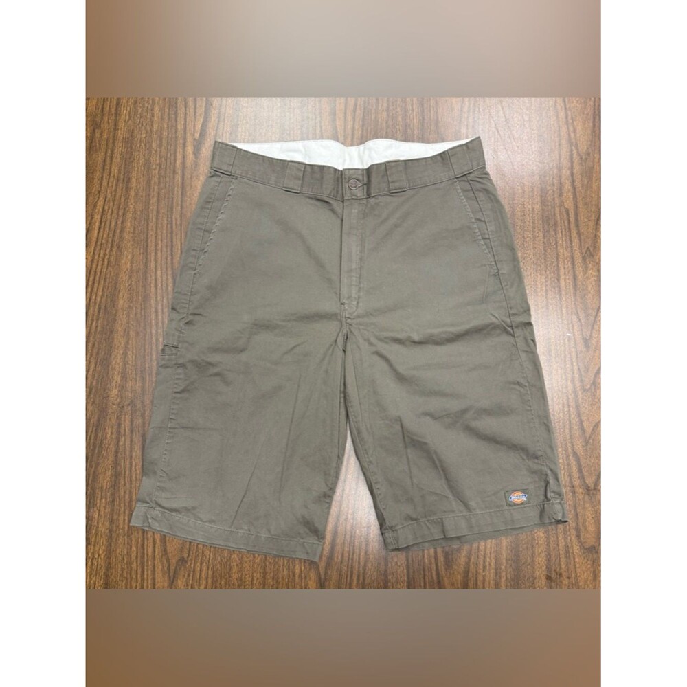 Dickies Olive Green Workwear Chino Shorts Size 36